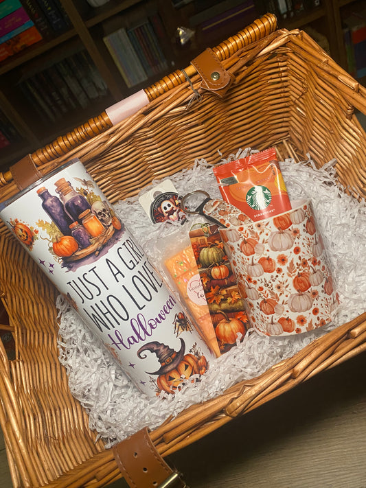 Monthly mystery box - October - Spooky season